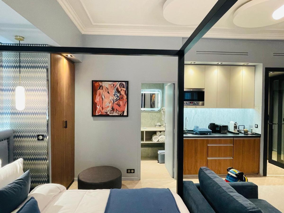 Hotel 33 Marbeuf Париж Екстериор снимка