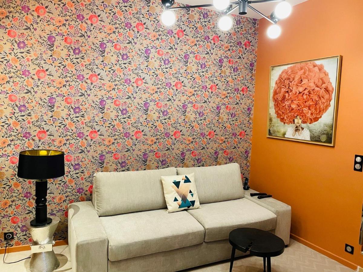 Hotel 33 Marbeuf Париж Екстериор снимка