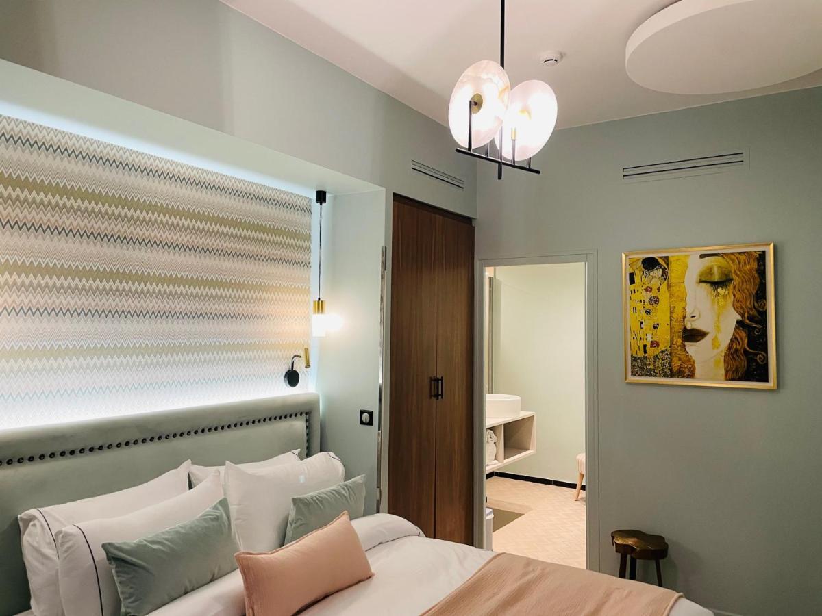 Hotel 33 Marbeuf Париж Екстериор снимка