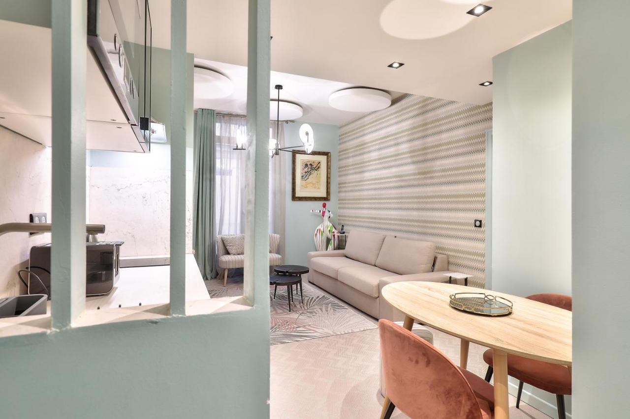 Hotel 33 Marbeuf Париж Екстериор снимка