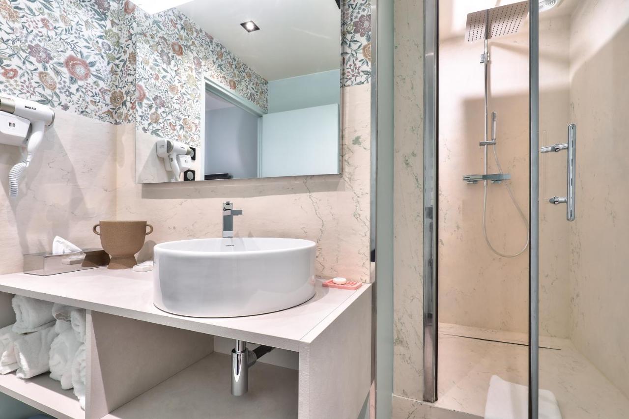 Hotel 33 Marbeuf Париж Екстериор снимка