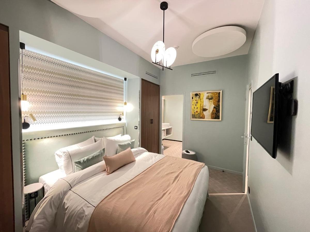 Hotel 33 Marbeuf Париж Екстериор снимка