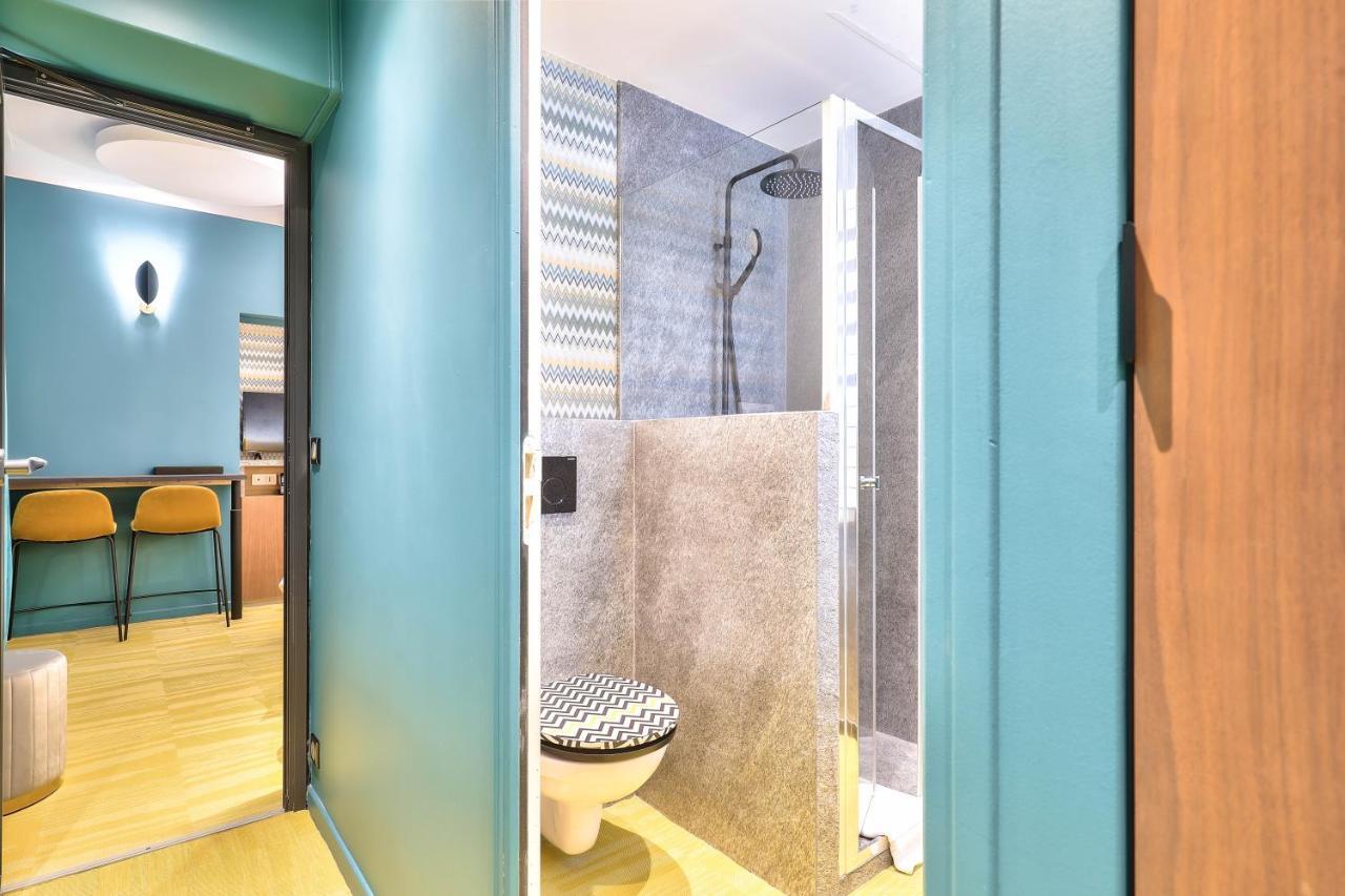 Hotel 33 Marbeuf Париж Екстериор снимка