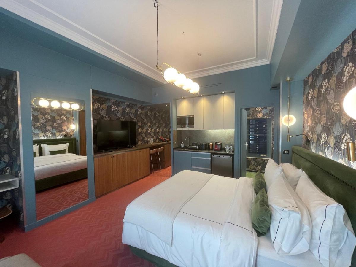 Hotel 33 Marbeuf Париж Екстериор снимка